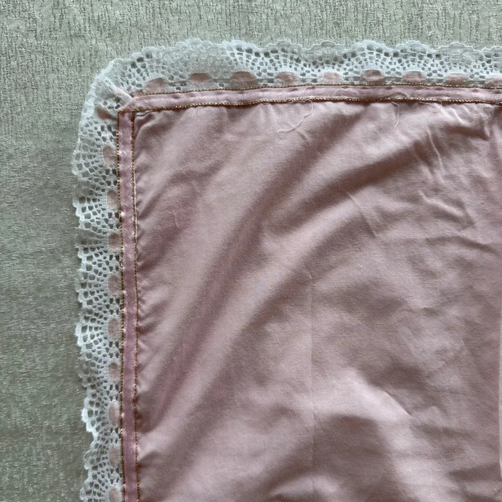 Vintage Pink Baby Blanket Lace Trim Girl Floral Bow 40x33